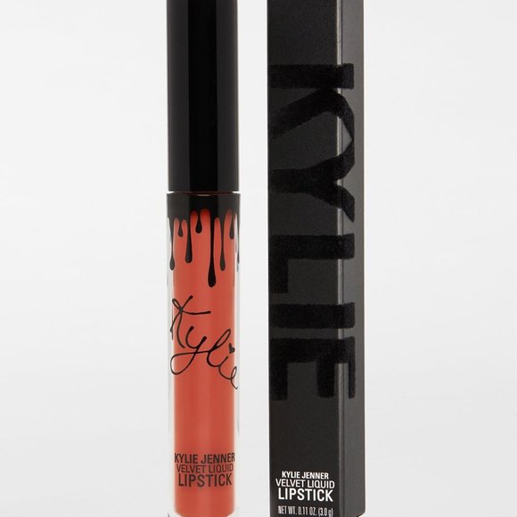 KYLIE VELVET LIQUID LIPSTICKS - Picture 5 of 5